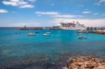 Volcan De Tindaya In Puerto Del Carmen Harbour Stock Photo