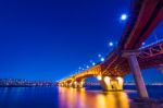 Seongsu Bridge At Night In Seoul,korea Stock Photo