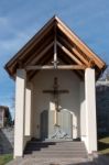 Monument To Soldiers Of Two World Wars At The Parish Church In V Stock Photo