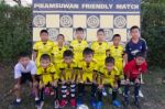 Bangkok, Thailand - Nov 2016: In The Nov 23, 2016. Youth Soccer Match, In Pieamsuwan Elementary School Stock Photo