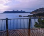 Carp Bay In Freycinet National Park Stock Photo