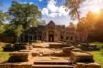 The Monks In Angkor Wat Temple, Siem Reap In Cambodia Stock Photo