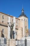 Alcạr Fortress And Statue Of Peace In Toledo Stock Photo