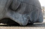 Merchant Seafarers' War Memorial In Cardiff Bay Stock Photo