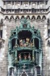 The Rathaus-glockenspiel In Munich Stock Photo