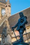 Statue Of Oliver Cromwell Outside The Houses Of Parliament In Lo Stock Photo