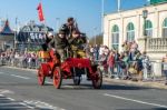 Car Approaching The Finish Line Of The London To Brighton Vetera Stock Photo