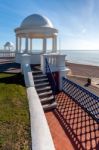 Colonnades In Grounds Of De La Warr Pavilion In Bexhill-on-sea Stock Photo