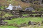 Snowdonia National Park, Wales/uk - October 7 : Cottage In Snowd Stock Photo