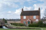 Papercourt Lock On The River Wey Navigations Canal Stock Photo