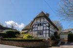 View Of A Thatched Cottage In Micheldever Hampshire Stock Photo