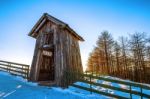 Wooden Cottage In Winter. Daegwallyeong Sheep Farm In Gangwondo, South Korea Stock Photo