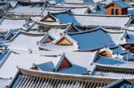 Roof Of Jeonju Traditional Korean Village Covered With Snow, Jeonju Hanok Village In Winter, South Korea Stock Photo