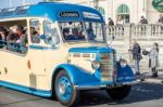 Old Bus Approaching The Finish Line Of The London To Brighton Ve Stock Photo