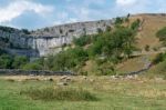 View Of The Curved Cliff At Malham Cove In The Yorkshire Dales N Stock Photo