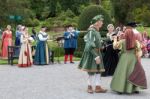 Old Fashioned Dancing At Hever Castle Stock Photo