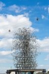 Anthony Gormley's Quantum Cloud Sculpture Next To North Greenwic Stock Photo