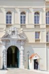 Monte Carlo, Monaco - April 19 ; Guard On Duty At The Palace In Stock Photo