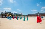 Seoul, South Korea - July 5: Soldier With Traditional Joseon Dynasty Uniform Guards The Gyeongbokgung Palace On July 5, 2015 In Seoul, South Korea Stock Photo