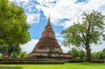 Unesco World Heritage Site Wat Chana Songkhram In Sukhothai Stock Photo