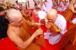 The New Monks In Buddhist Ordination Stock Photo