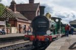 C Class Steam Engine About To Leave Sheffield Park Station East Stock Photo