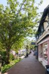 East Grinstead,  West Sussex/uk - August 18 : View Shops And Hig Stock Photo