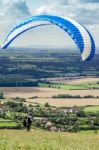 Devils Dyke, Brighton/sussex - July 22 : Paragliding At Devil's Stock Photo