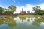 Unesco World Heritage Site Wat Sa Si In Sukhothai Stock Photo