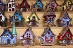 Pottery Houses For Sale On A Market Stall In Bergamo Stock Photo