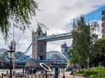 Sun Dial Near Tower Bridge In London Stock Photo