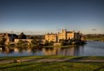 Leeds Castle In A Blue Sky Stock Photo