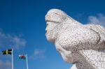 Cardiff Uk March 2014 - View Of The Scott Antarctic Memorial Car Stock Photo