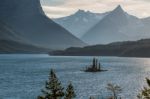 Wild Goose Island Saint Mary Lake Stock Photo