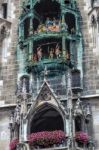 The Rathaus-glockenspiel In Munich Stock Photo