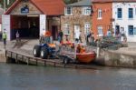 Launching The Lifeboat At Staithes Stock Photo