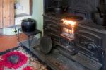 Interior Of Llwyn-yr-eos Farmstead At St Fagans National History Stock Photo