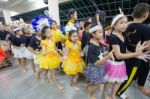 Student 9-10 Years Old, Scout Activities, Dance Performances Around The Fire., Scout Camp Bangkok Thailand Stock Photo