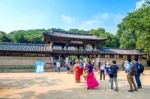 Suwon, South Korea - July 5: Korean Folk Village,traditional Korean Style Architecture And Tourists In Korean Folk Village On July 5, 2015 In Suwon, South Korea Stock Photo