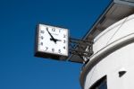 Cardiff Uk March 2014 - View Of Penarth Pier Clock Stock Photo