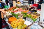 Seoul, South Korea - May 16: Namdaemun Market In Seoul, Is The Oldest And Largest Market In South Korea. Photo Taken On May 16, 2015 In Seoul, South Korea Stock Photo