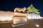 Geyongbokgung Palace At Night In Seoul, South Korea Stock Photo