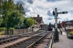 C Class Steam Engine About To Leave Sheffield Park Station East Stock Photo