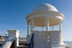 Colonnades In Grounds Of De La Warr Pavilion In Bexhill-on-sea Stock Photo