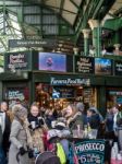 People Enjoying Themselves In Borough Market Stock Photo