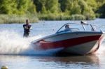 Felbridge, Surrey/uk - May 29 : Water Skiing At Wiremill Lake  N Stock Photo