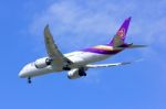 Boeing 787-800 Dreamliner Hs-tqa Of Thaiairway Stock Photo