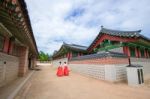 Seoul, South Korea - July 17: Tourists Taking Photos Of The Beautiful Scenery Around Gyeongbokgung Palace On July 17, 2015 In Seoul, South Korea Stock Photo