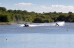 Water Skiing At Wiremill Lake  Near Felbridge Surrey Stock Photo