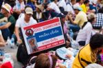 Bangkok-dec 22: Unidentified Thai Protesters Raise Banners To Re Stock Photo